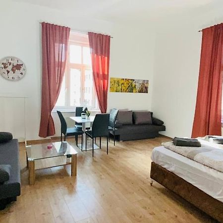 Deluxe Quad Room Dw Bécs Kültér fotó