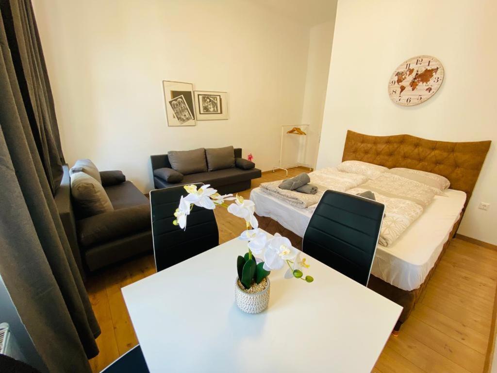 Deluxe Quad Room Dw Bécs Kültér fotó